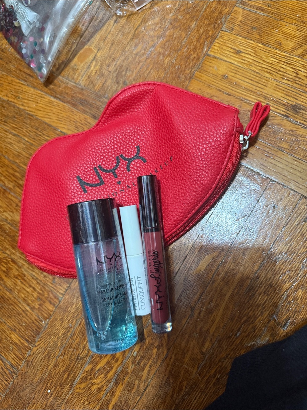 NYX Red Lip Pouch NYX Liquid Lipstick, Makeup Remover & Clinique workout mascara
